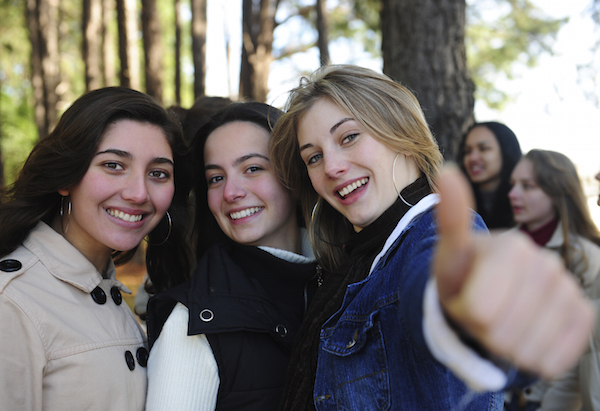 5 Reasons to Volunteer Abroad on Your Gap Year 5 Reasons to Volunteer Abroad on Your Gap Year