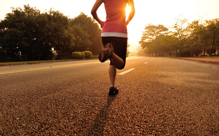 The 90-Second Trick to Keep Your Resolutions This Year keeping new years resolutions