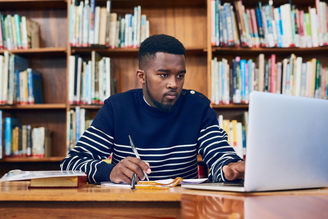 How to Answer the 2012-13 Common Application Prompts How to Answer New College Application Prompts