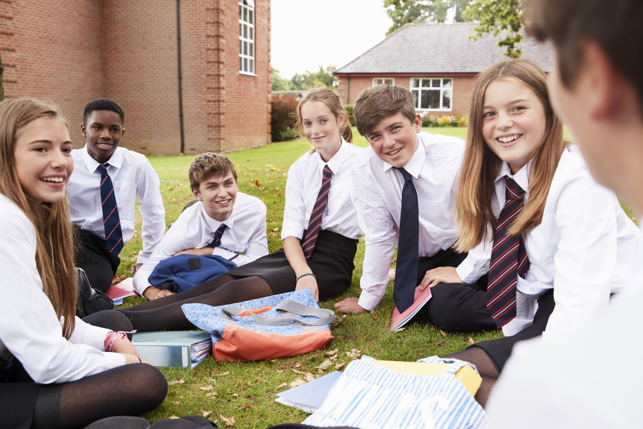 How to Decide If Boarding School Is For You Boarding School