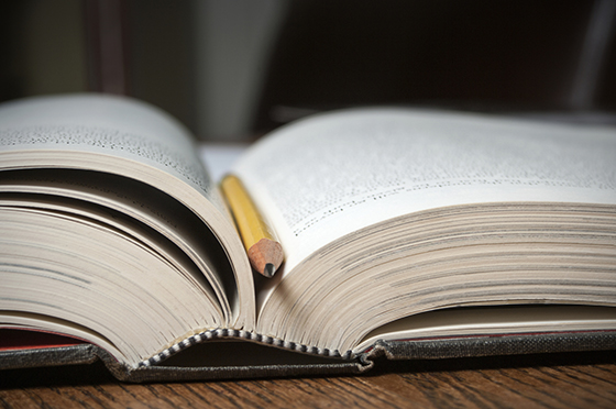 How to Keep Expensive Textbook Costs Down How to Keep Expensive Textbook Costs Down