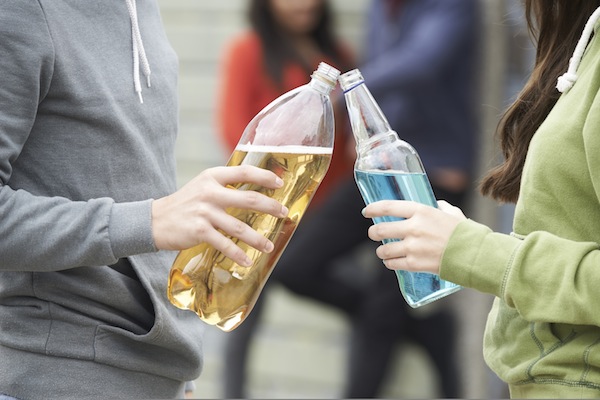How To Talk To Your Parents About Drinking How Teens Can Talk To Parents About Alcohol