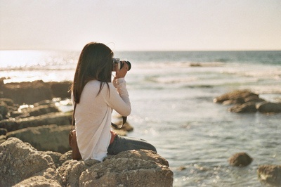 Summer is a Time to Practice Aloneness and Reaching Out to Friends Summer is a Time to Practice Aloneness and Reaching Out to Friends