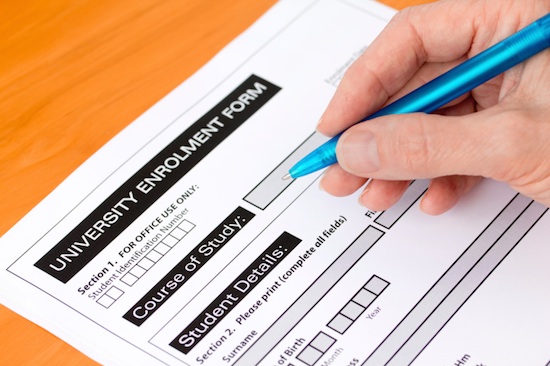 Three Questions to Consider Before Applying Early Decision Three Questions to Consider Before Applying Early Decision